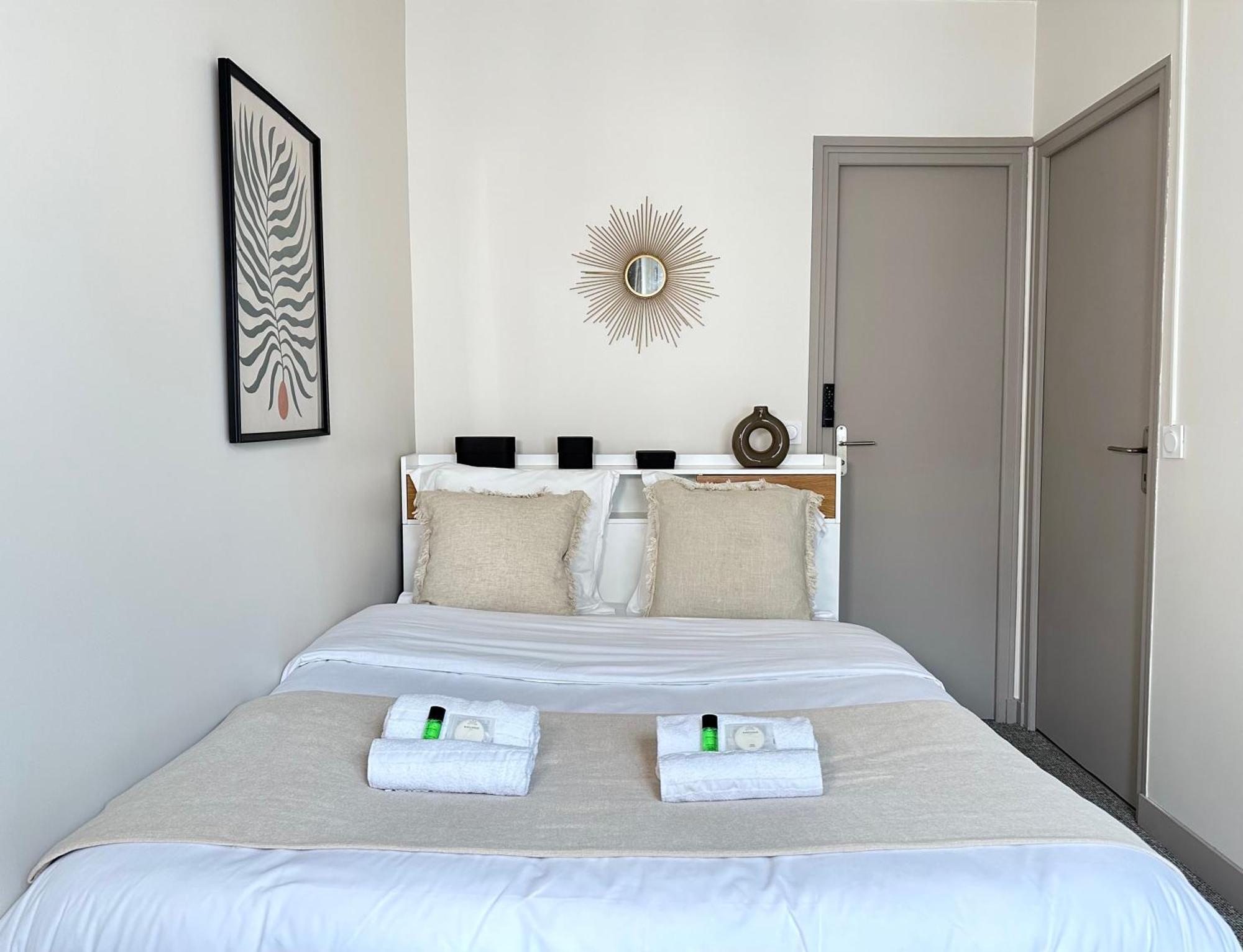 Апартаменты Welcoming & Cosy Flat Near Republique Париж Экстерьер фото