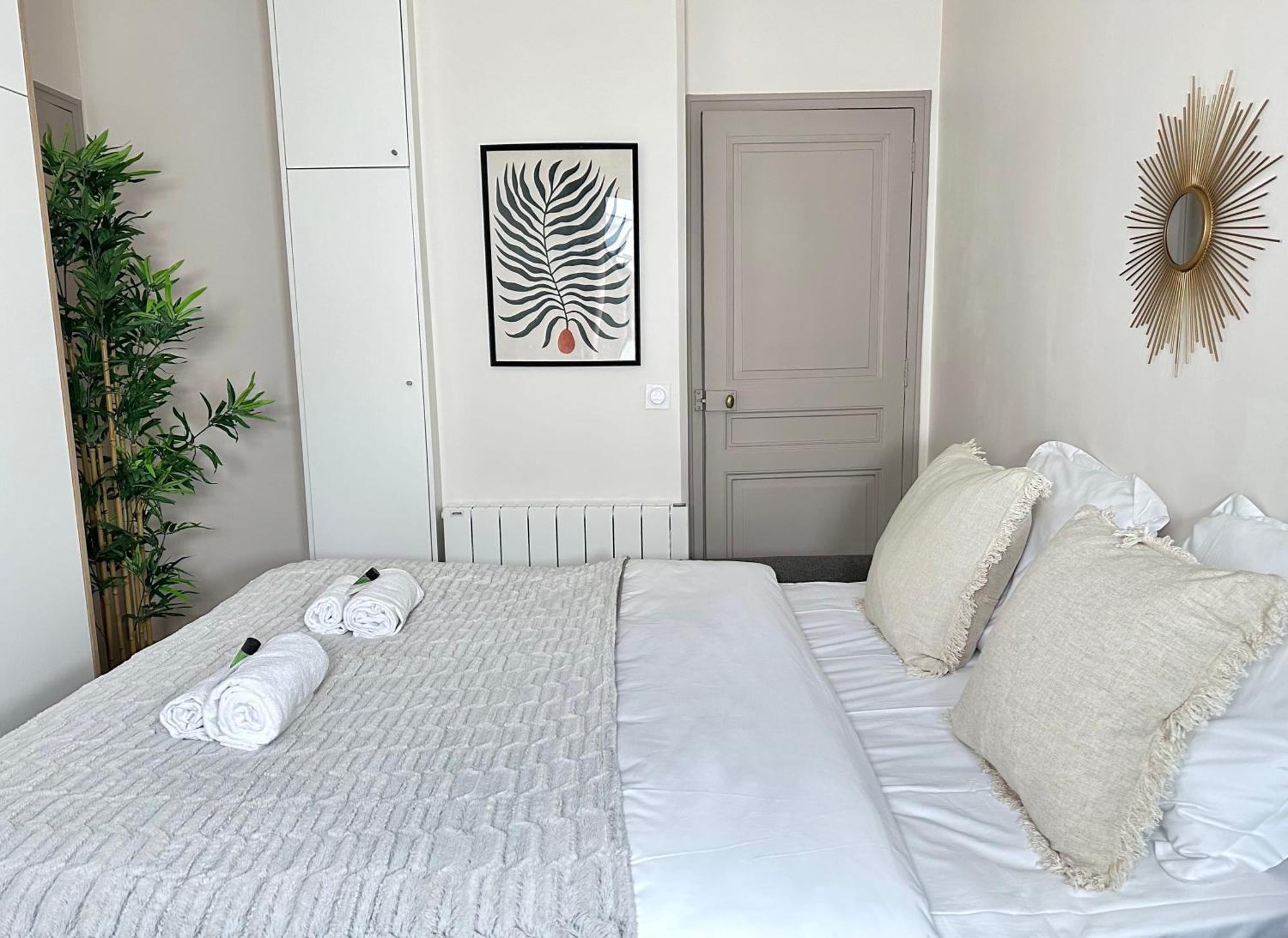 Апартаменты Welcoming & Cosy Flat Near Republique Париж Экстерьер фото